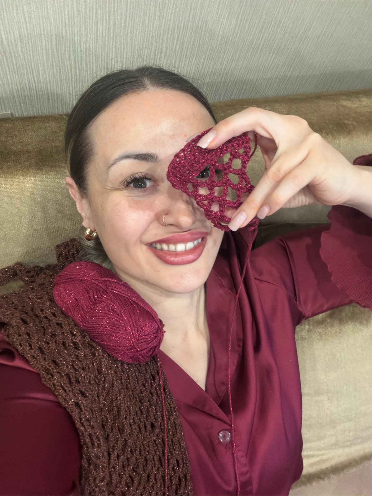 Woman photographed in portrait session in Krasnoyarsk
