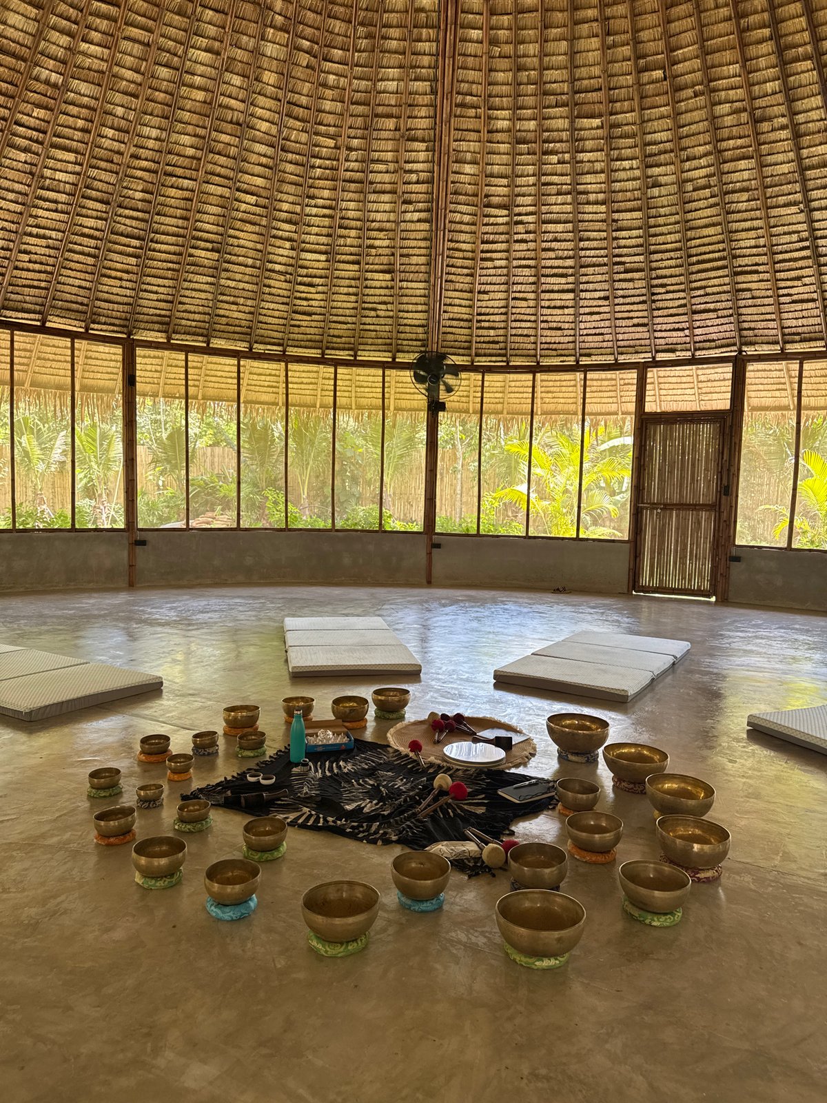 Sound healing session documented at Thai wellness retreat