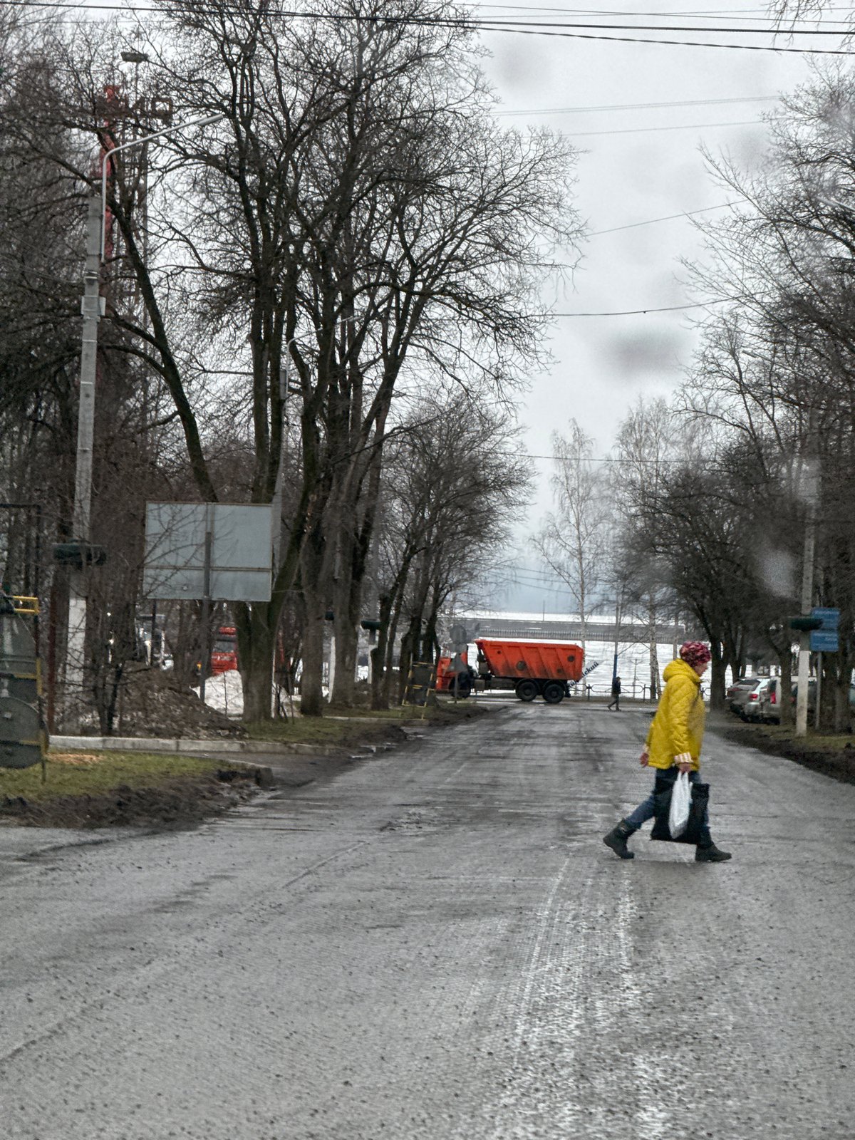 Woman photographed wearing crescent moon necklace in Chaikovsky, Russia