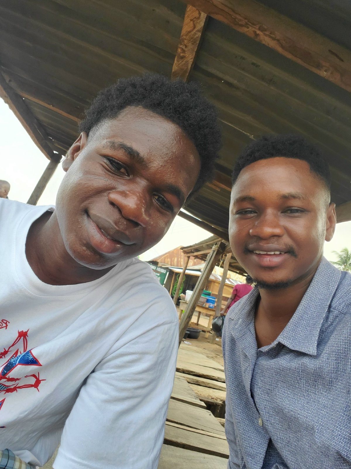 Street life and friendship captured in Mararaba, Nigeria