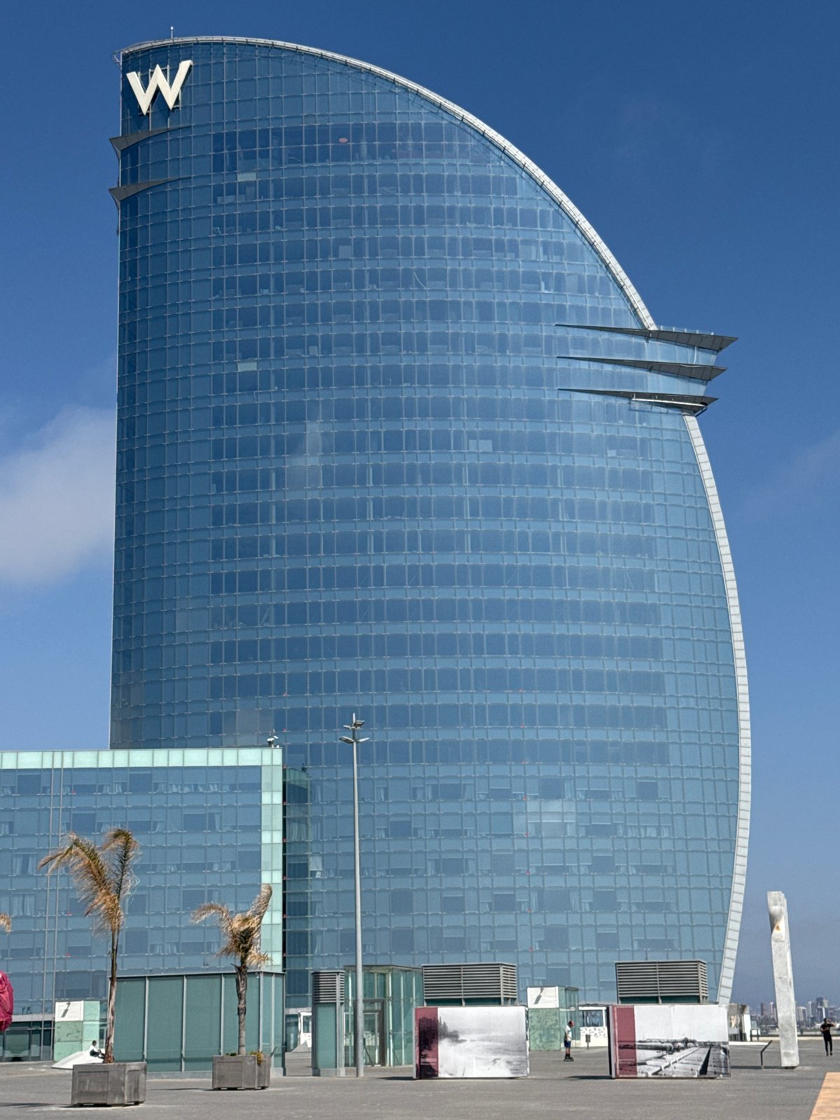 Barcelona waterfront scenes documented during sunny afternoon