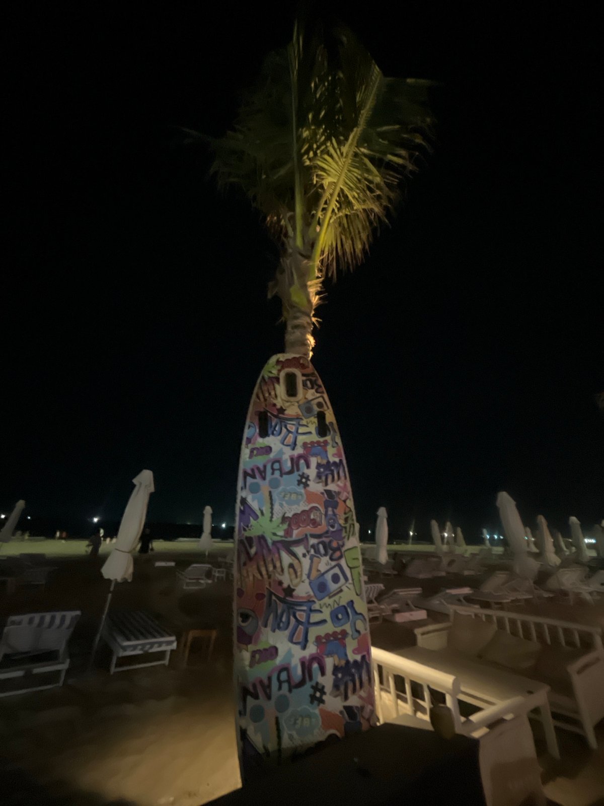 Da Nang beachfront comes alive on a warm June night