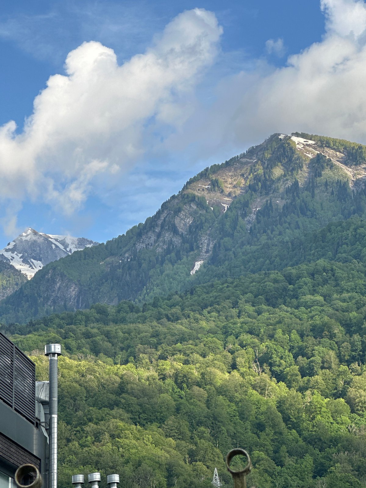 Afternoon scenes documented across Krasnaya Polyana mountain resort
