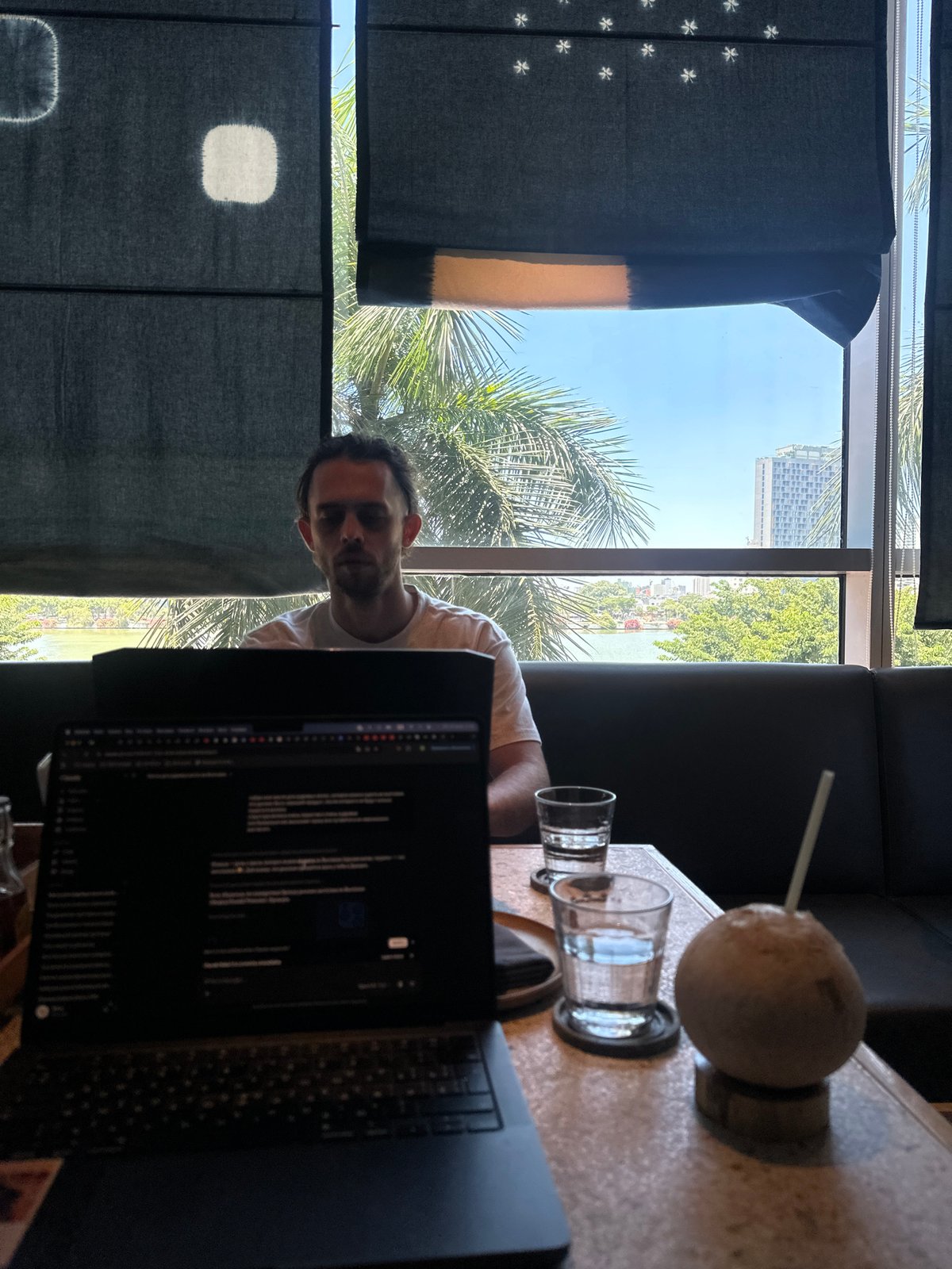 Working and unwinding at a riverside café in Đà Nẵng