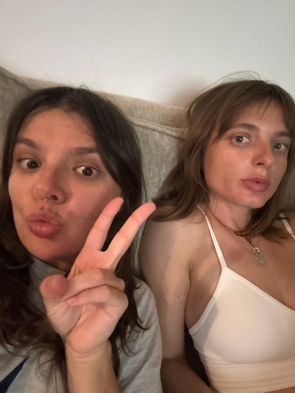 Women document daily moments through selfies across Tel Aviv