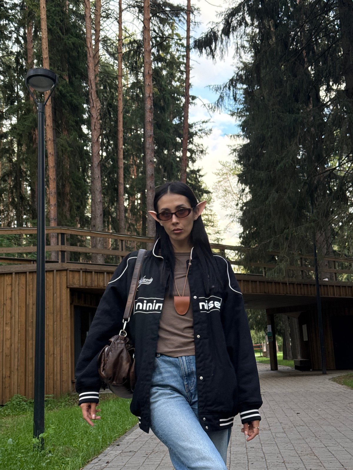 Casual photo session documented in Votkinsk park area