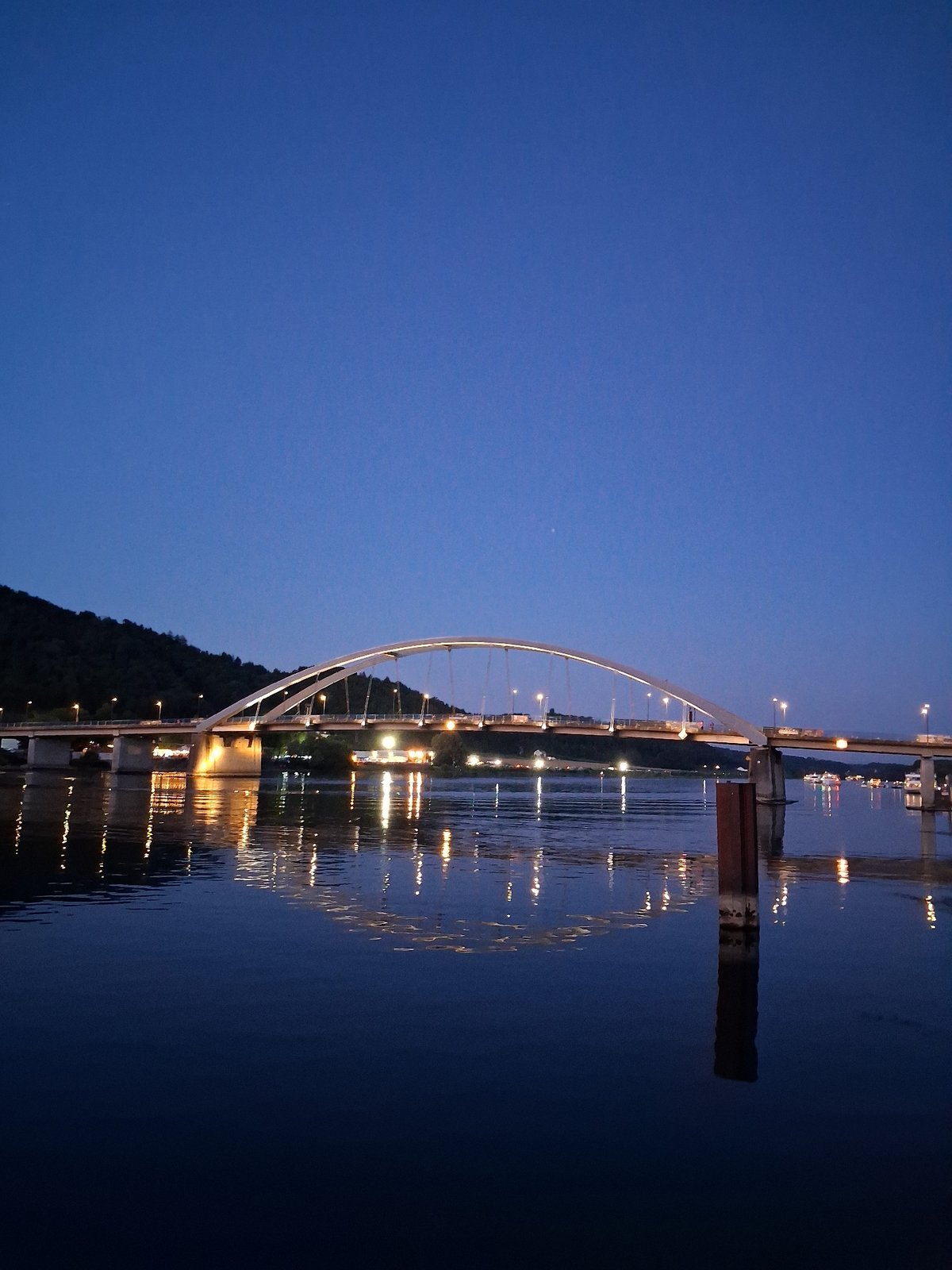 Cable-stayed bridge over the Danube at dusk, Vilshofen