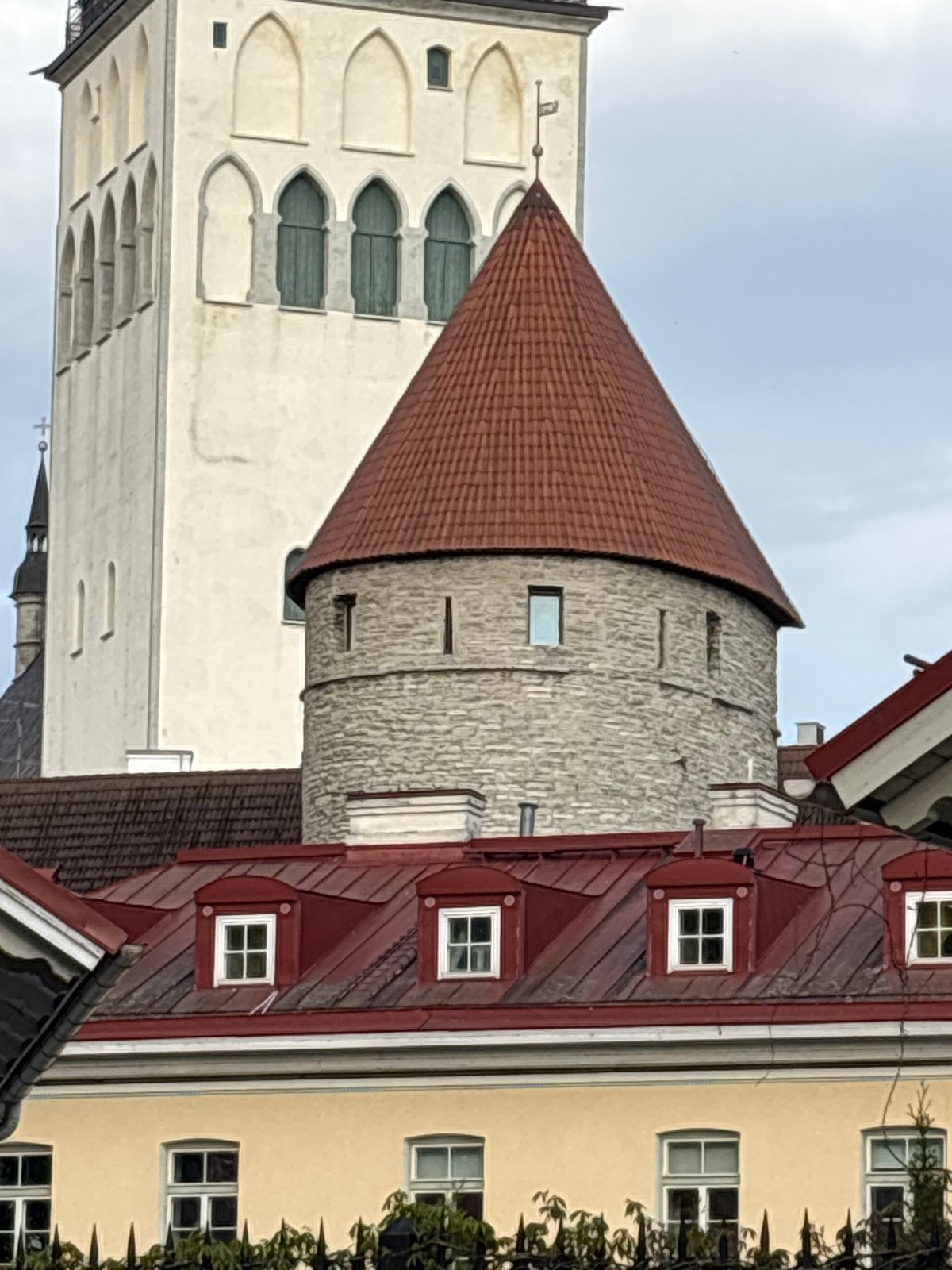 Tourist documents 25-minute walk through Tallinn's medieval Old Town