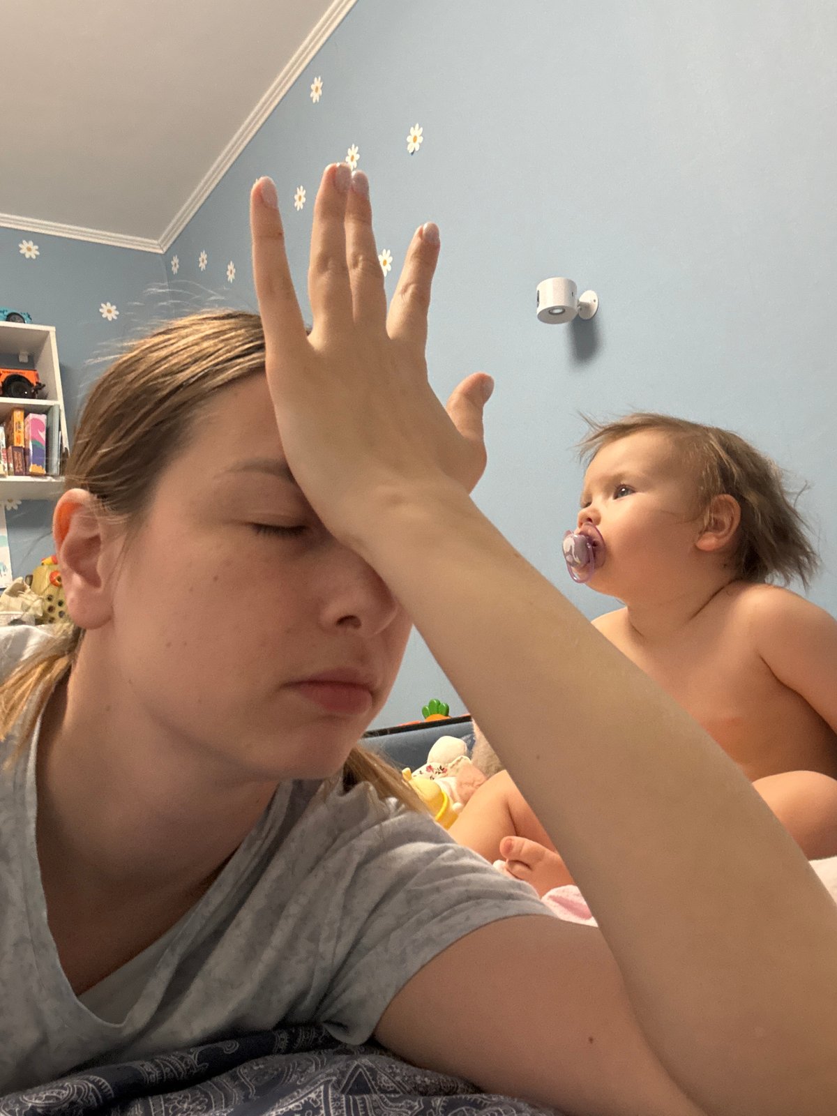 Quiet domestic moments captured across Moscow households Thursday afternoon
