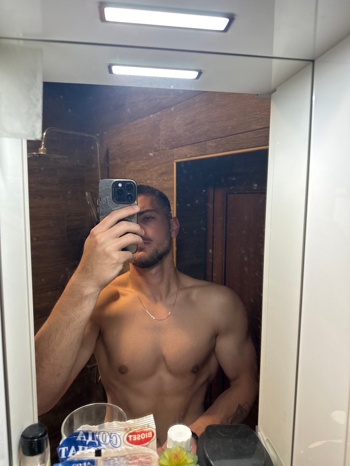 Man Takes Bathroom Selfie in Berkovitsa, Bulgaria