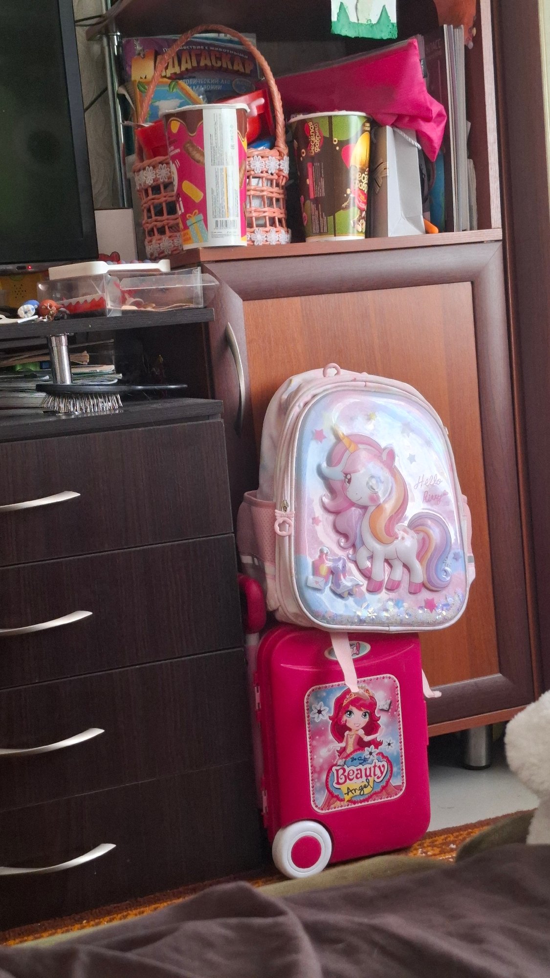 Quiet summer morning inside and outside a Shymkent apartment