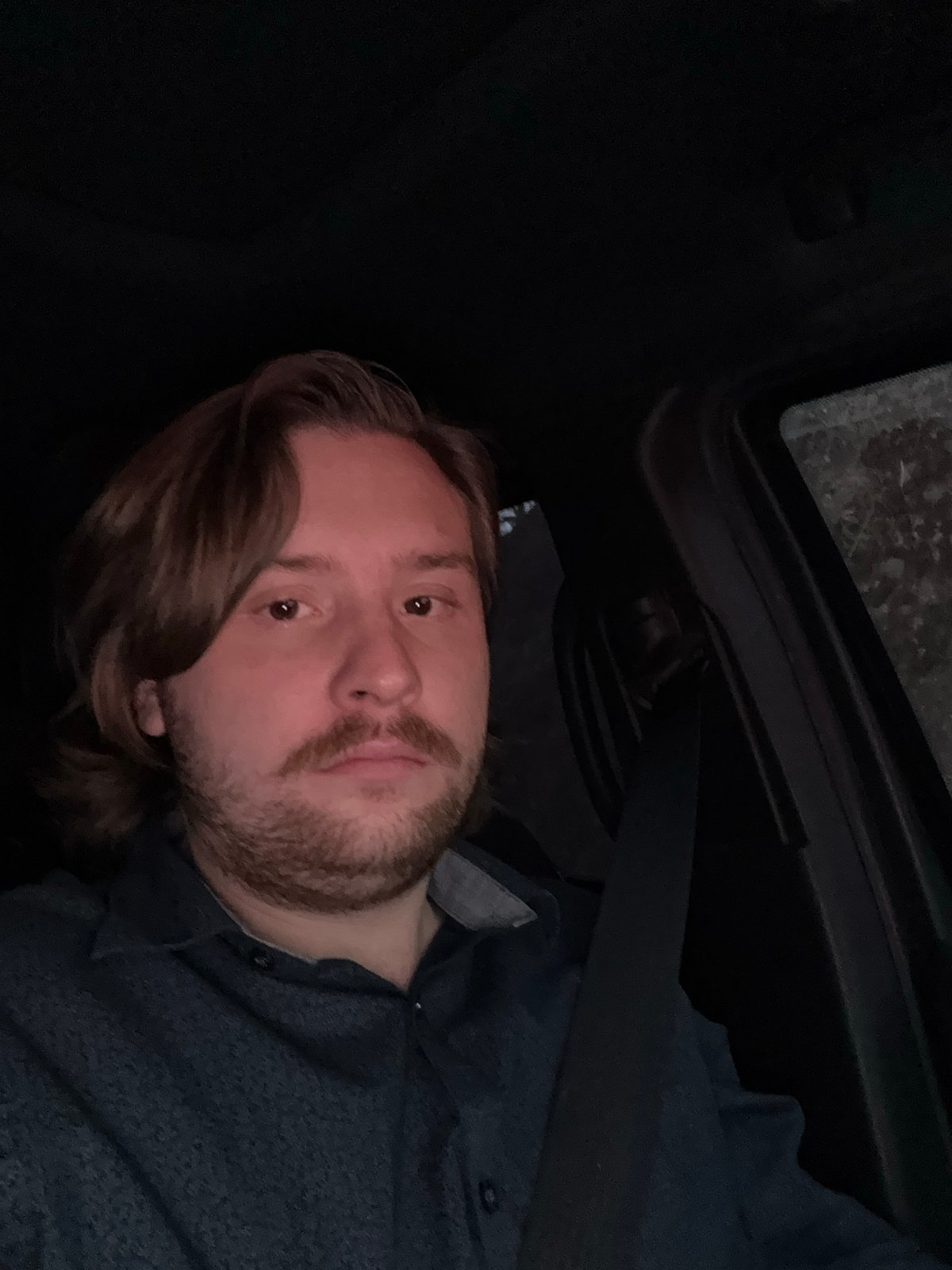 Man stuck in late-night traffic in Huixquilucan