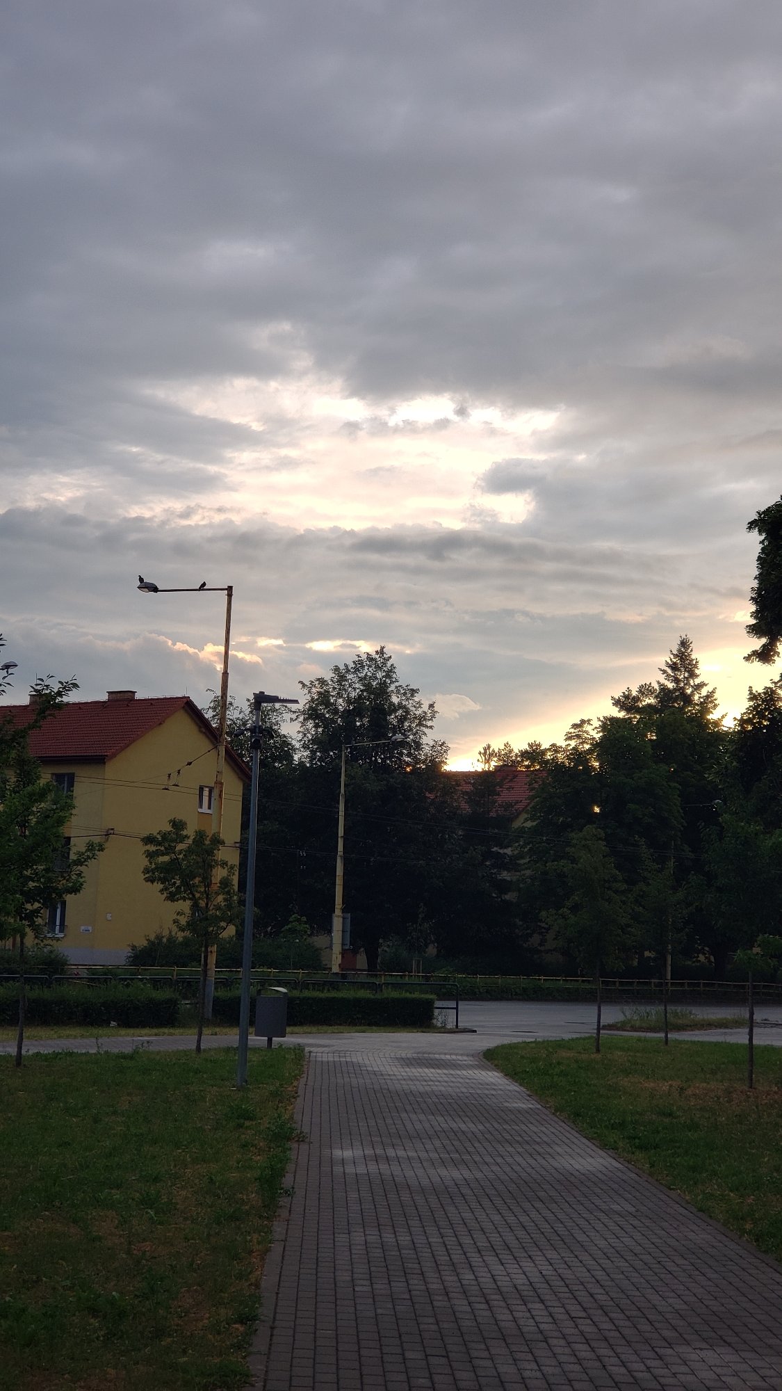 Cloudy afternoon walk through a Prešov residential neighborhood