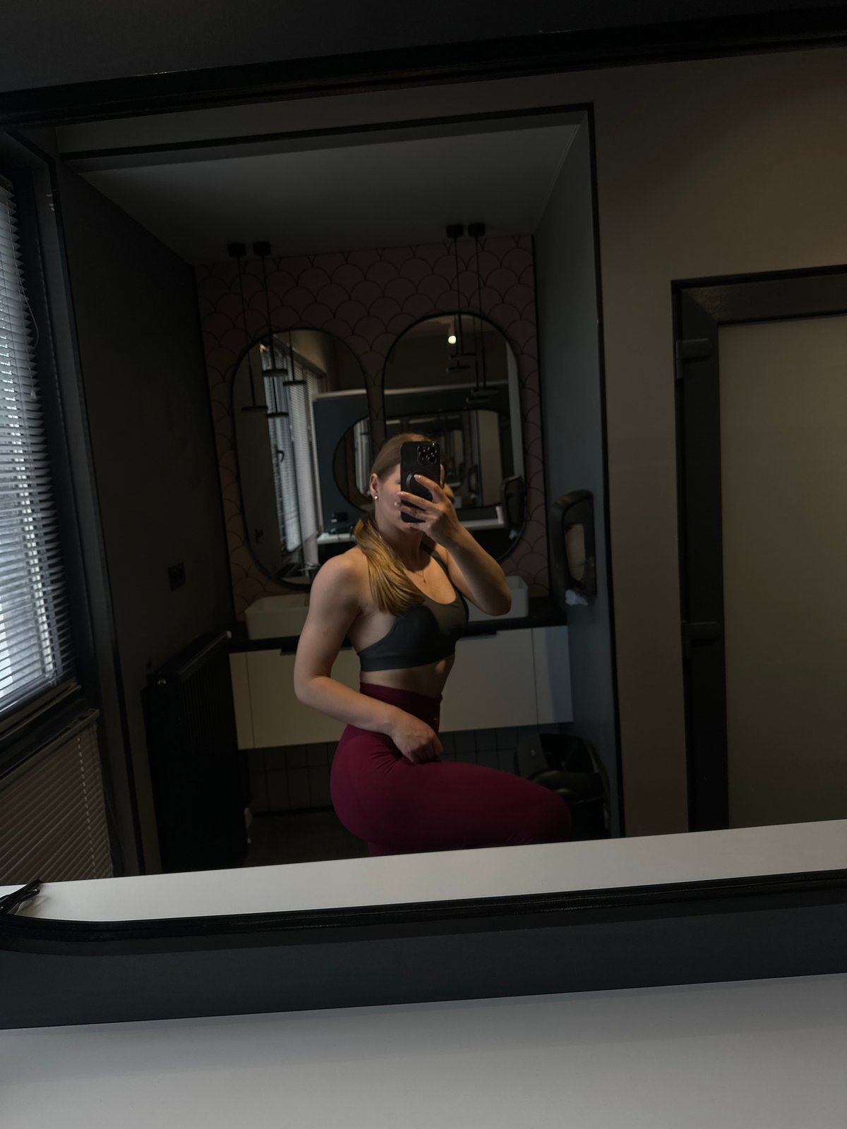 Daily life moments captured in Ternopil: fitness, flowers, feline
