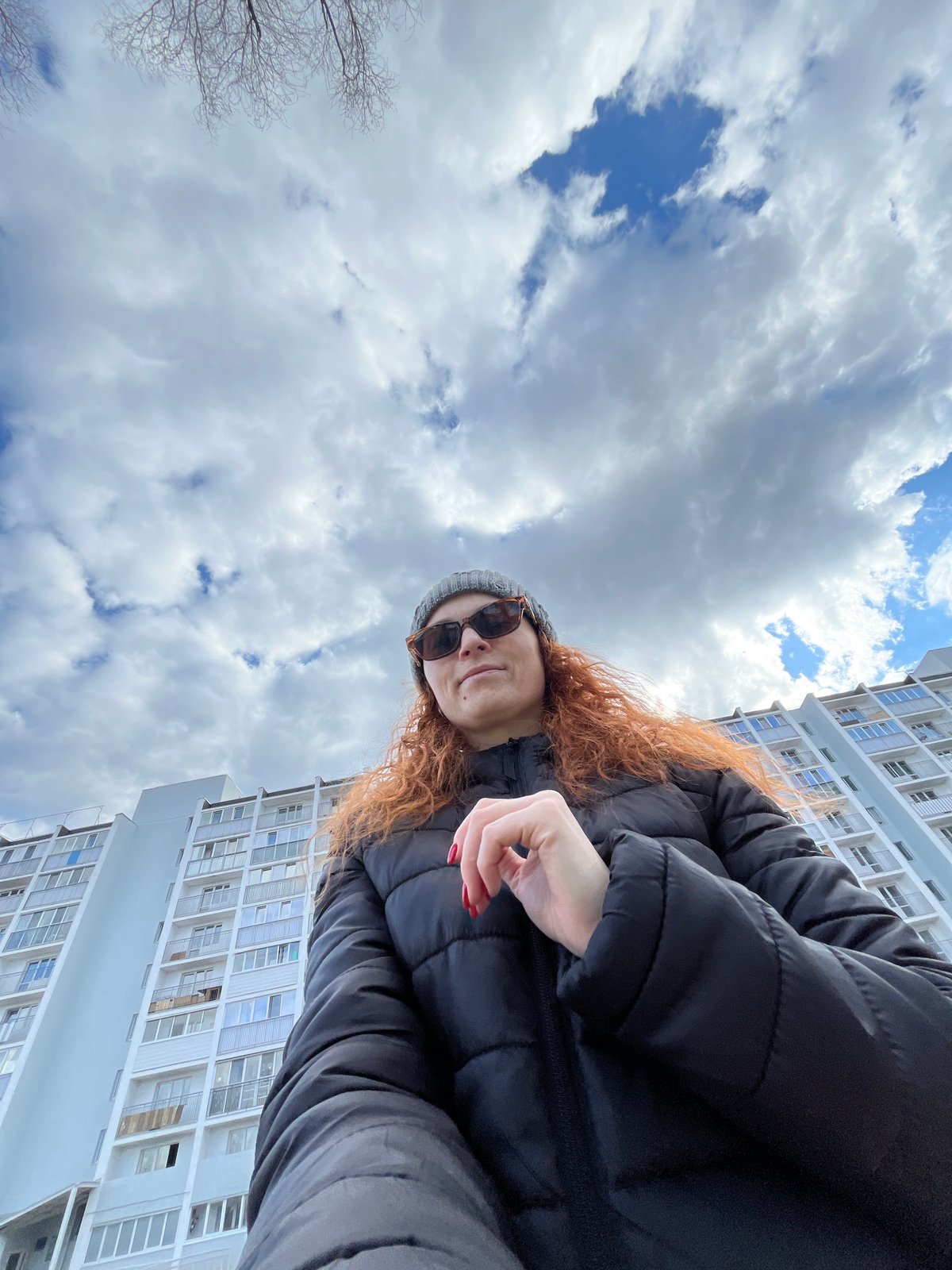 Spring afternoon moments captured in Chaikovsky playground and cityscape