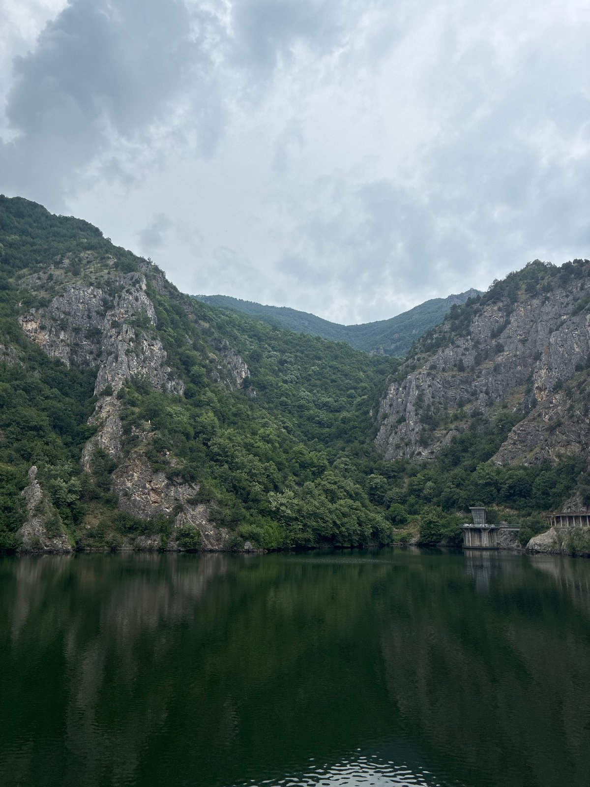 Krichim Dam and reservoir gorge, Rhodope Mountains, Bulgaria