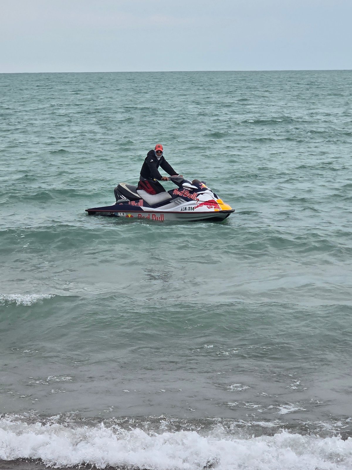 Open-water race day at Kapchagay Reservoir, Qonaev