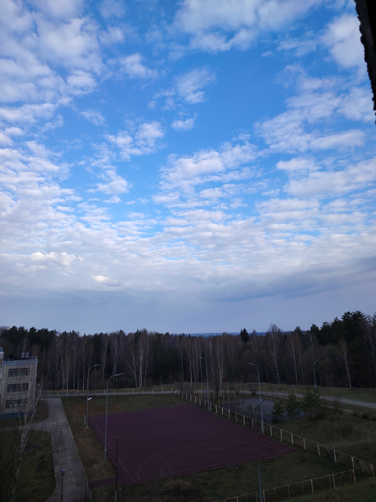 Quiet morning moments captured in Markovskii, Russia