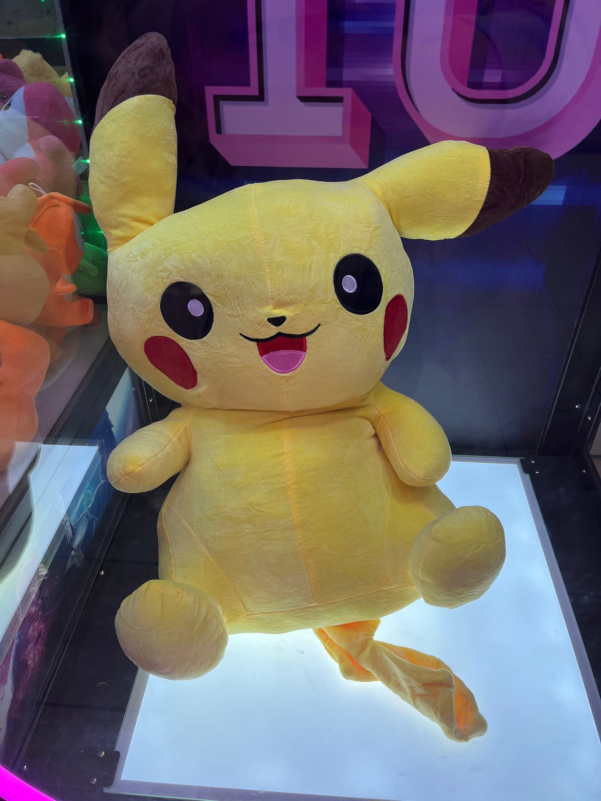 Plush toys spotted in claw machines in Klin, Russia