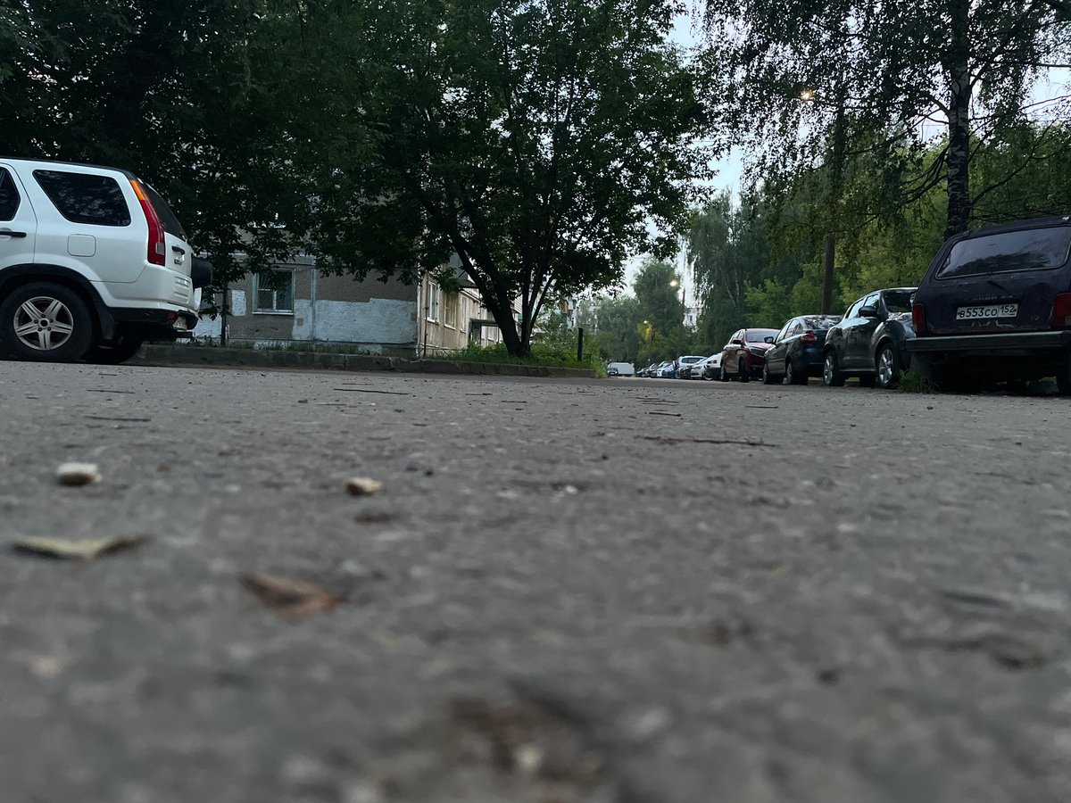 Kstovo neighborhood at dusk, streets and courtyards