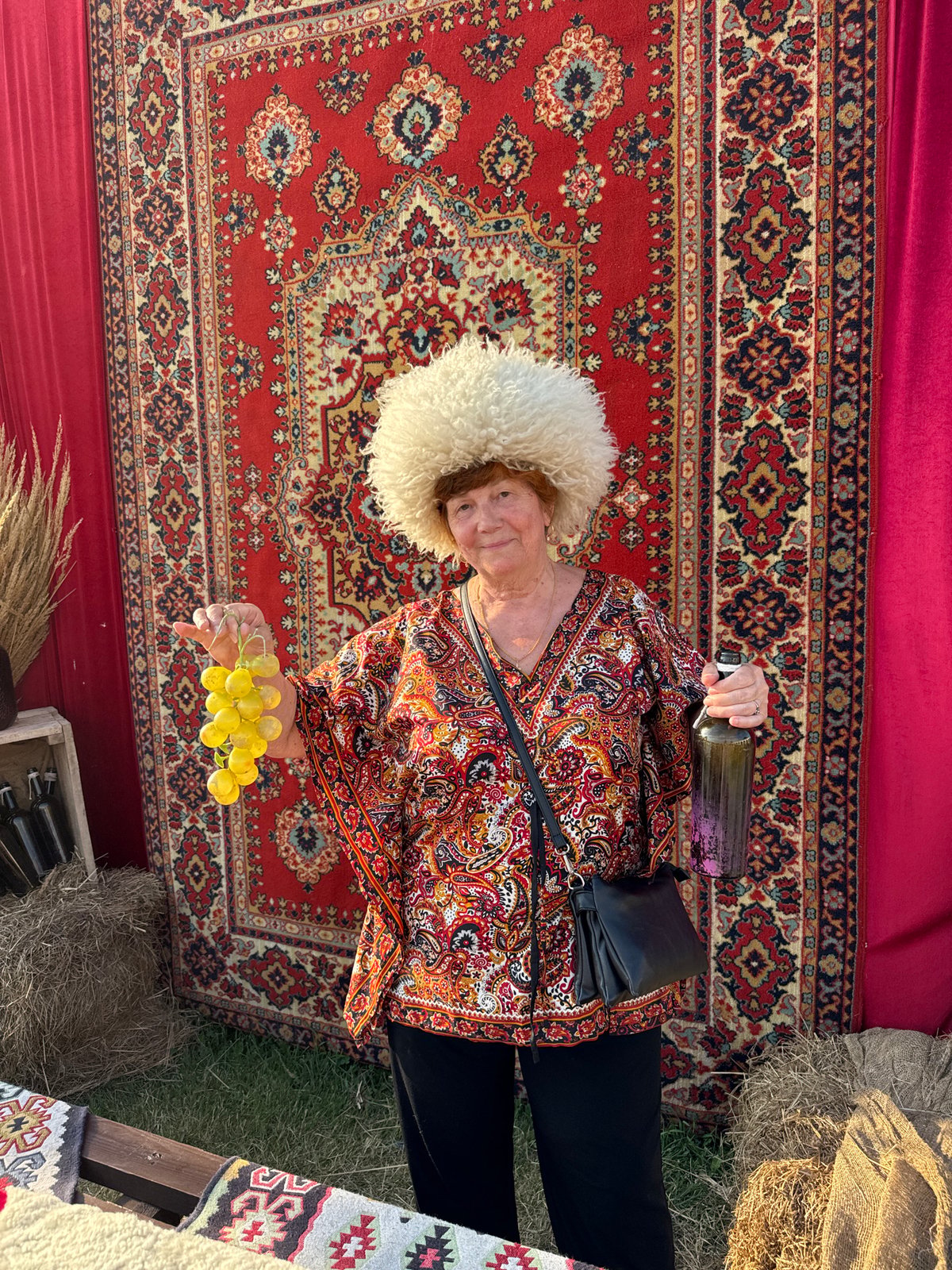 Cultural festival draws crowds to historic Veliky Novgorod riverside