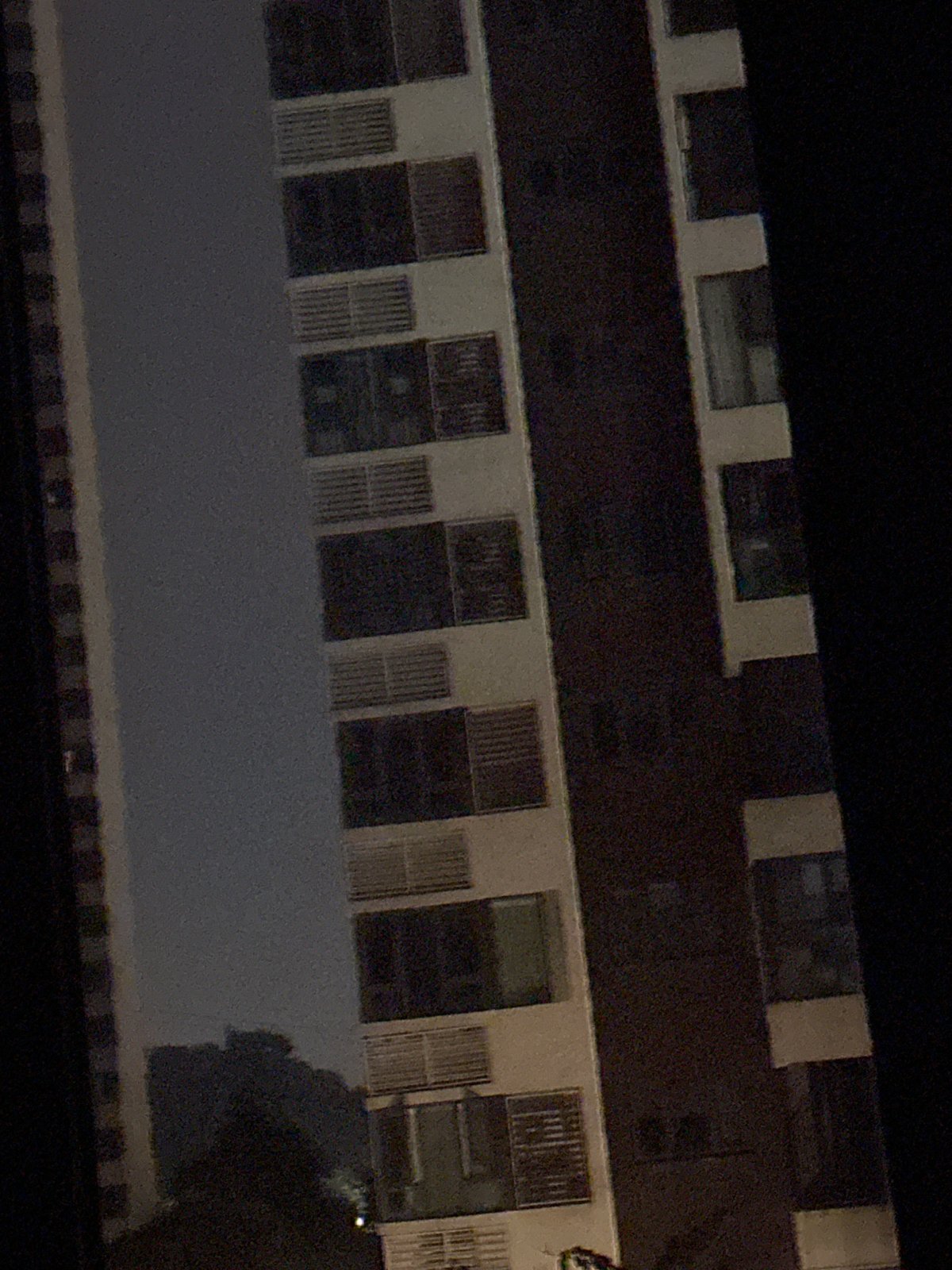 Night views captured of Chongqing High-tech Zone apartments