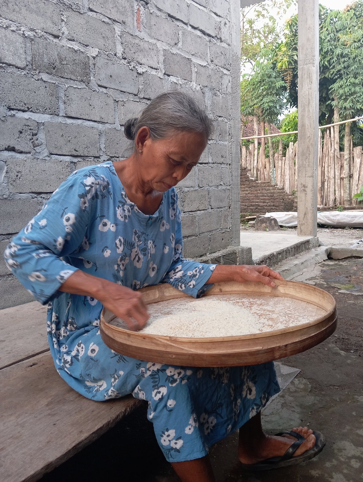Quiet household moments in Baron, Indonesia