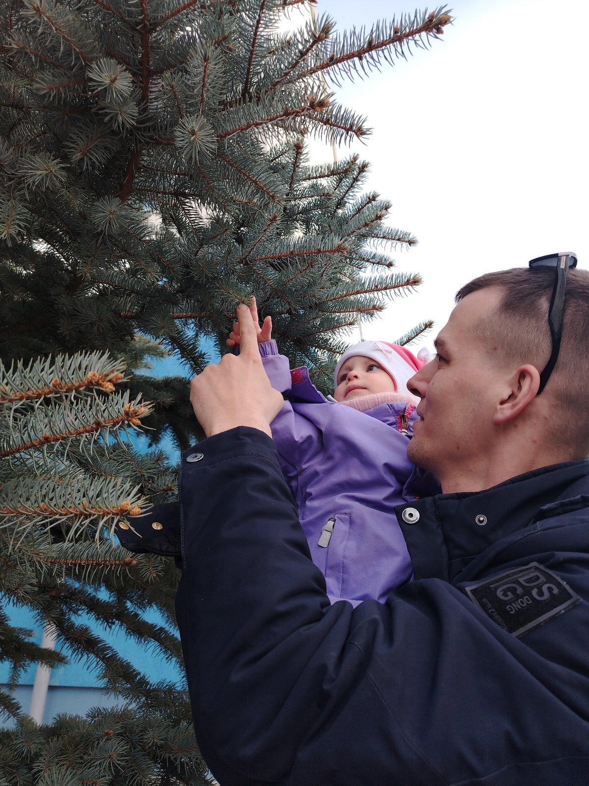 Domestic life documented in Russian home over seven minutes