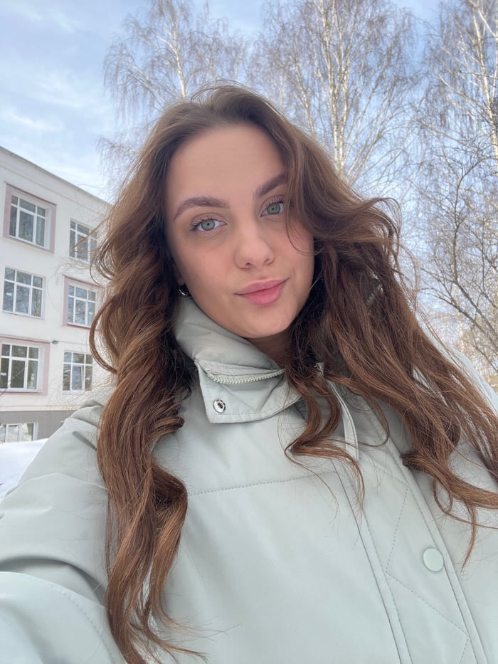 Daily life moments documented across Chaikovsky, Russia Friday morning
