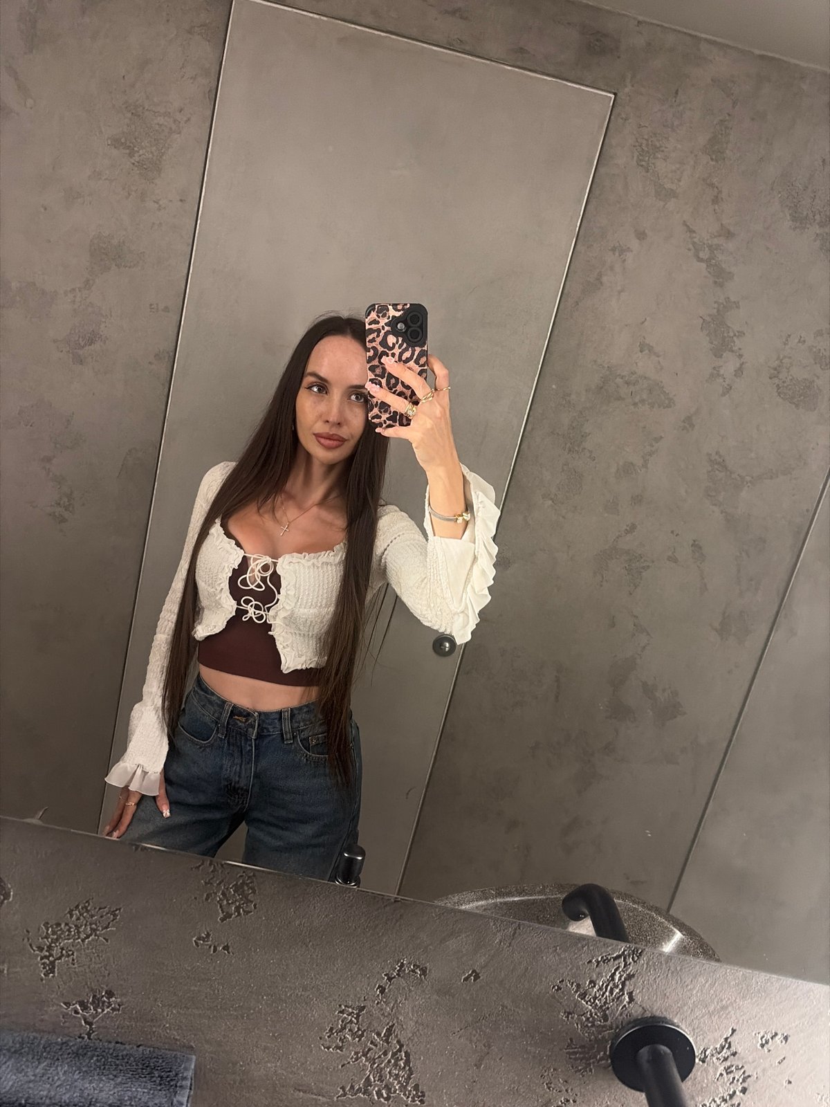 Woman documents restaurant visit through selfies in Saint Petersburg