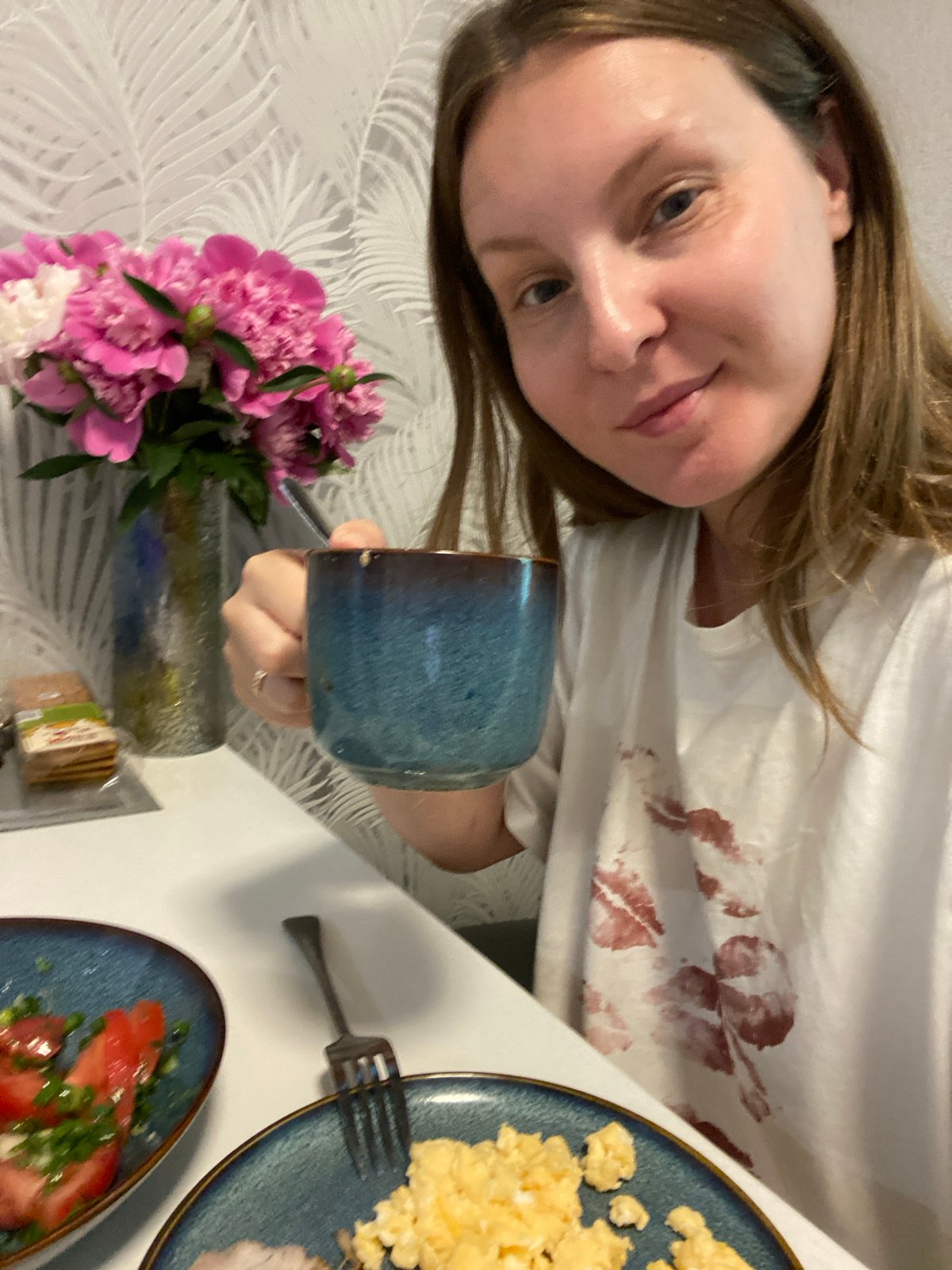 Morning moments and peonies in Noviy, Russia