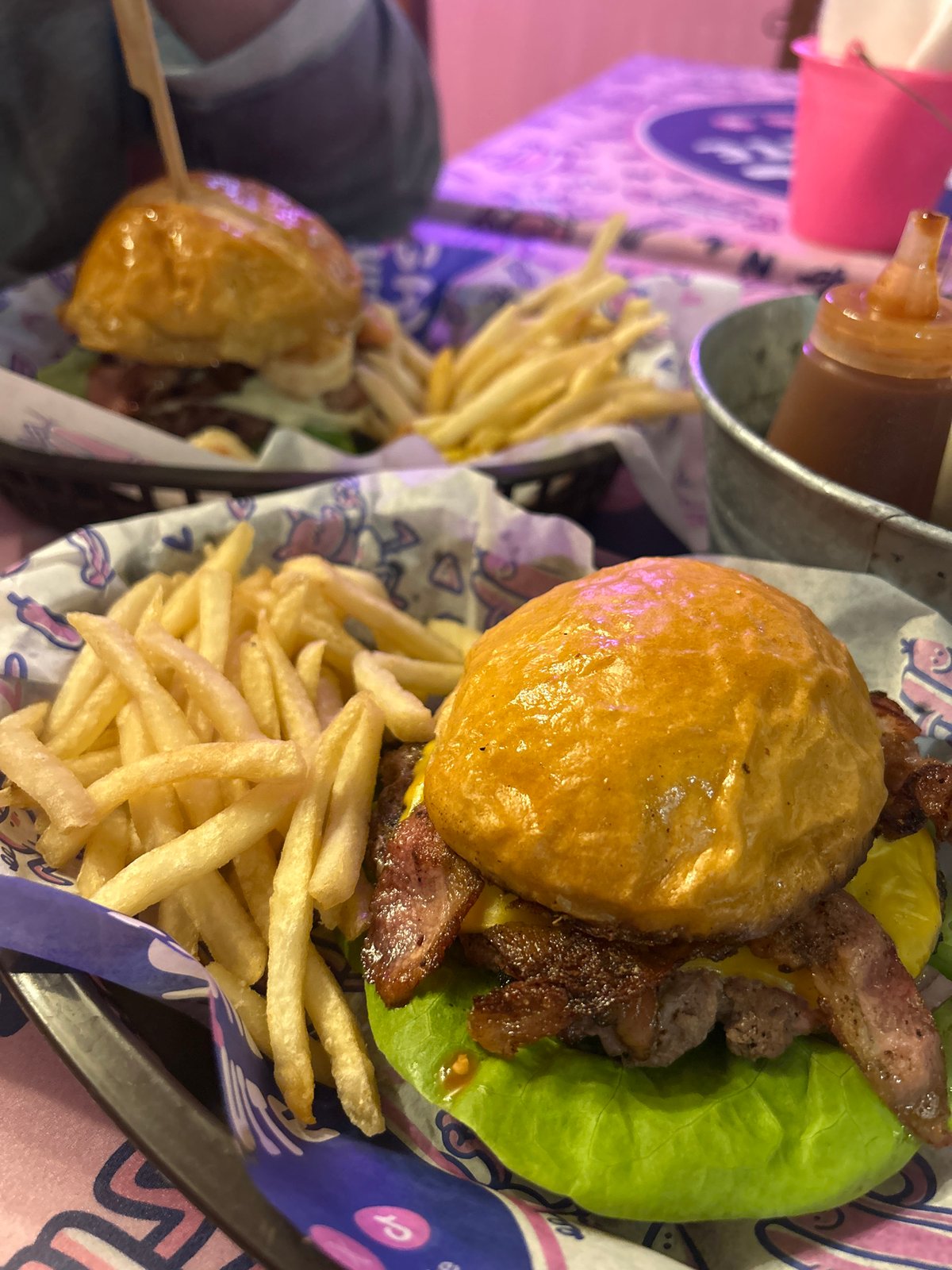 Late-night dining documented in Puebla, Mexico