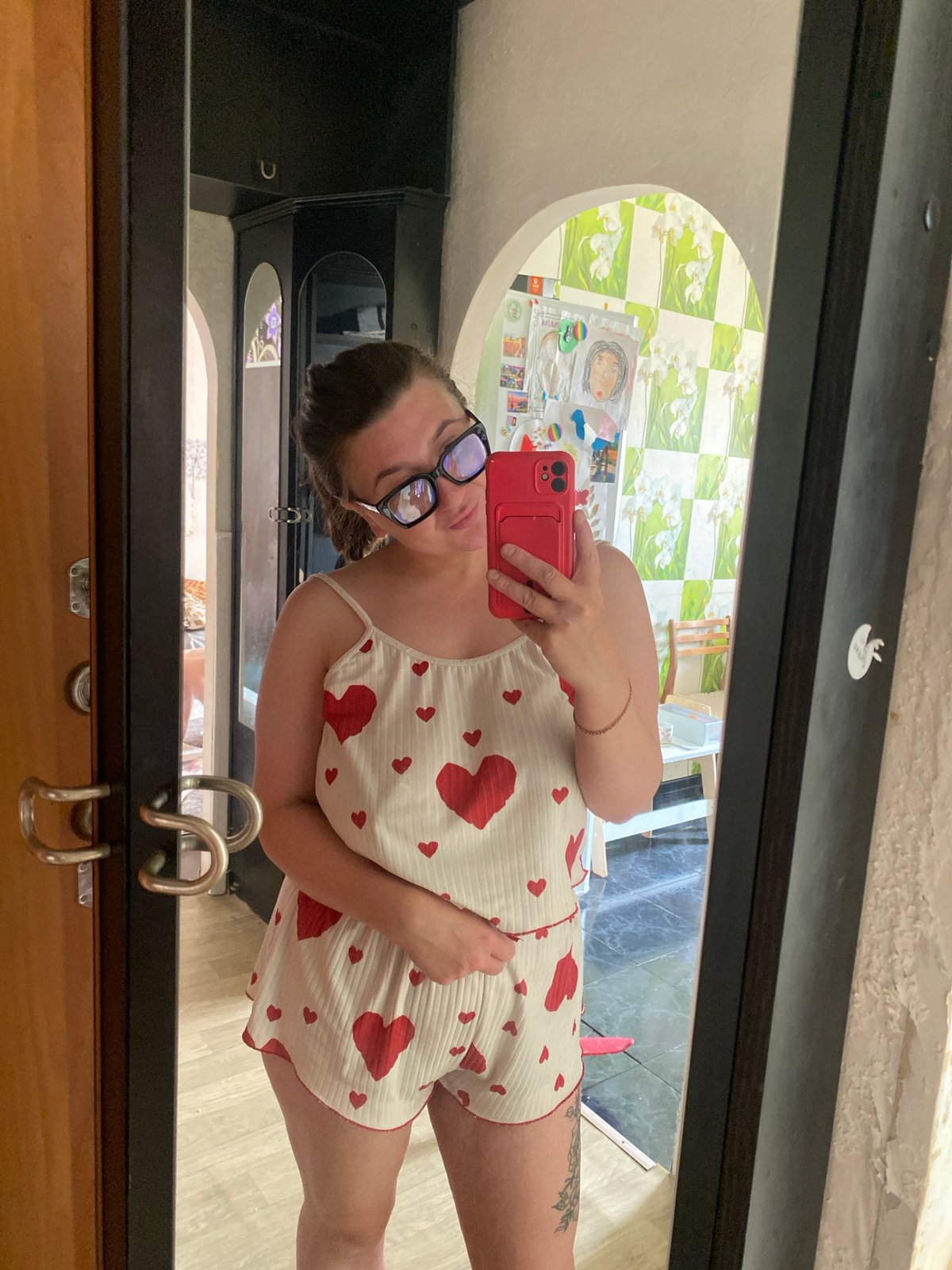 Early morning domestic routine captured in Chaikovsky, Russia