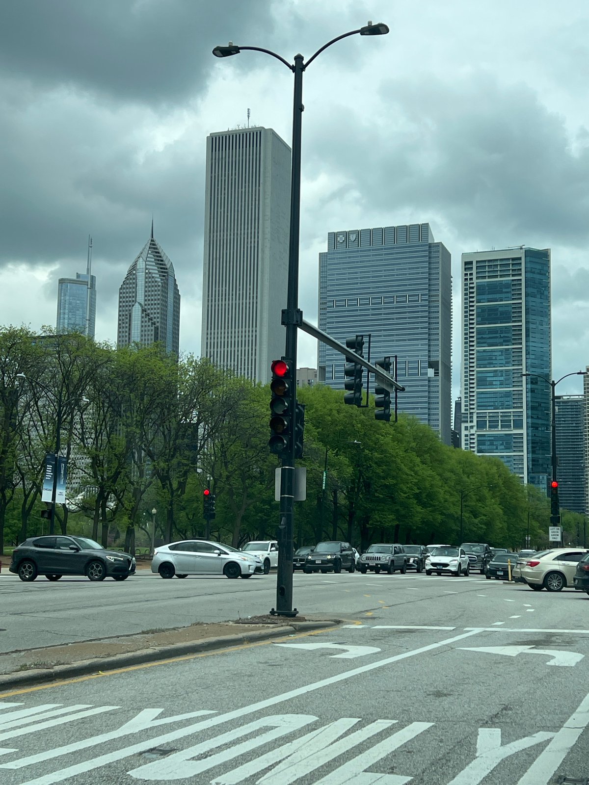 Overcast evening captures Chicago skyline with obscured skyscrapers