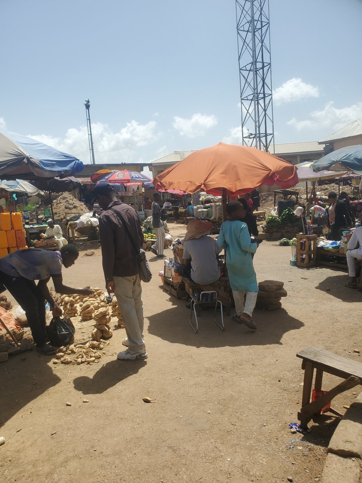 Street life and market activity across Jos on a busy afternoon