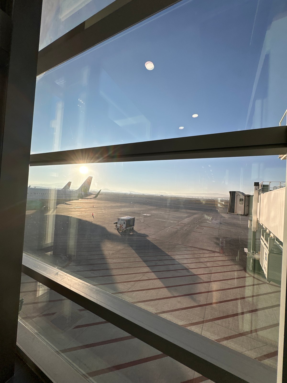 Traveler documents scenes at Felipe Ángeles International Airport