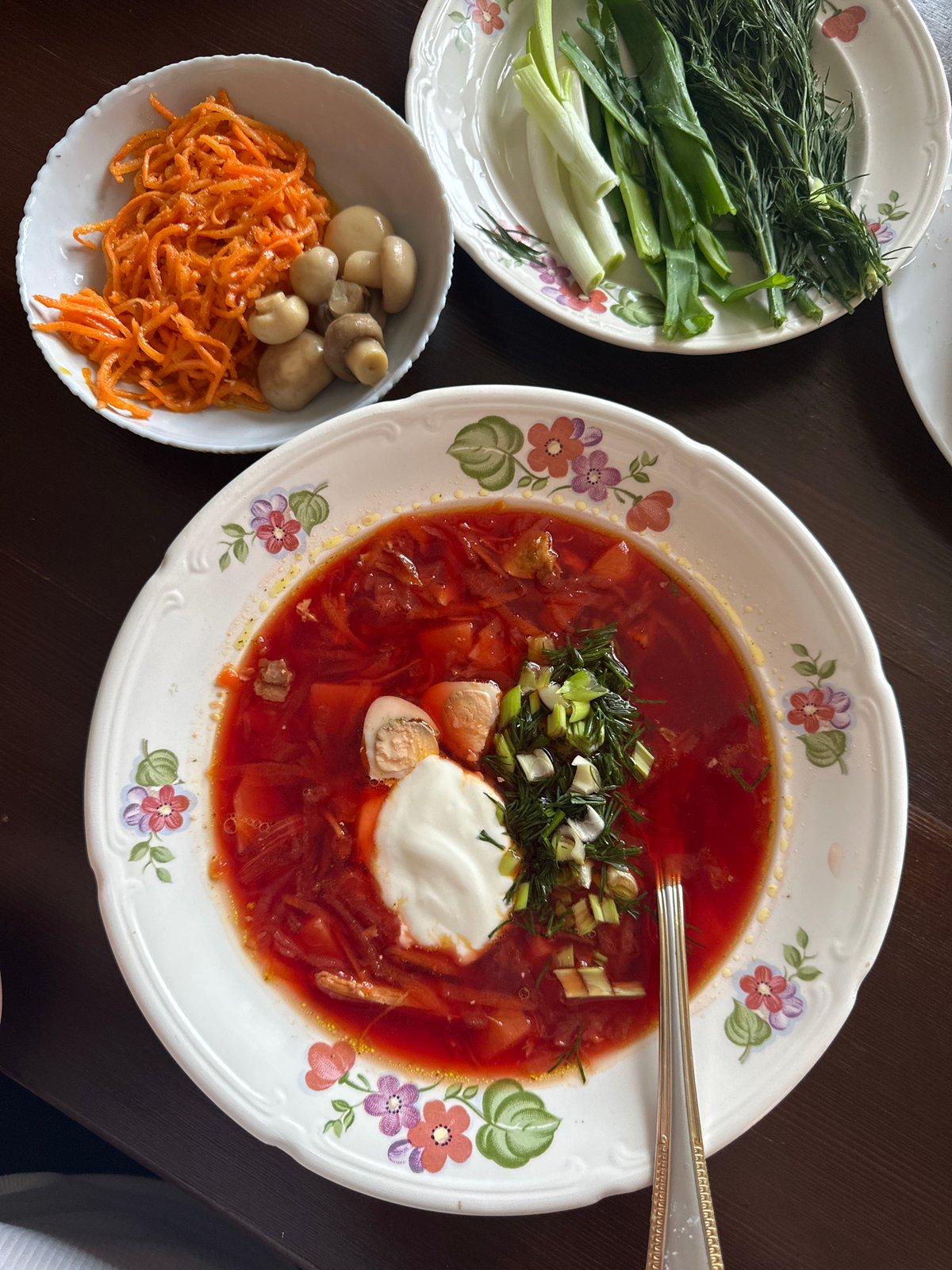 Family enjoys traditional Russian meal in Chaikovsky home