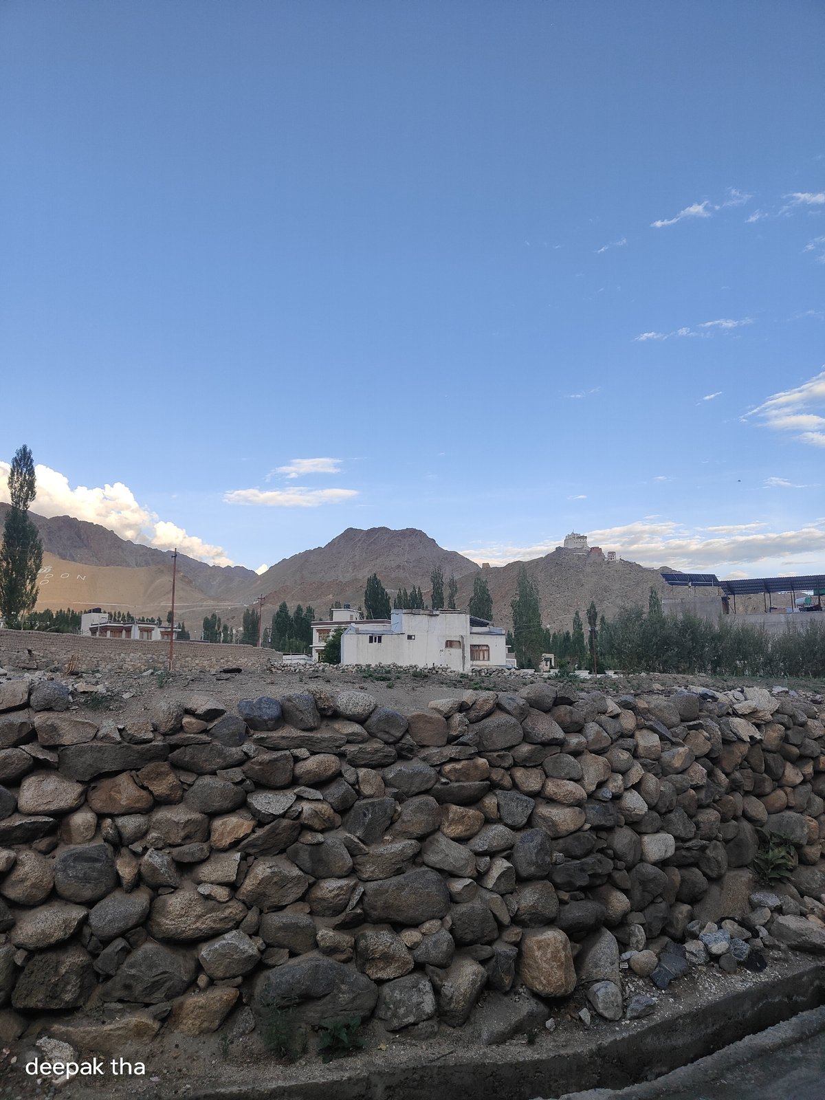 Street scenes and landscapes from Leh on a summer afternoon
