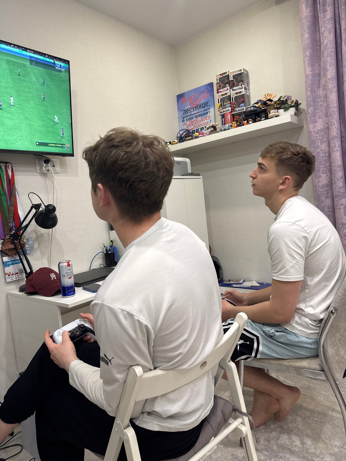 Friends Gaming Session Captured in Kazan Bedroom
