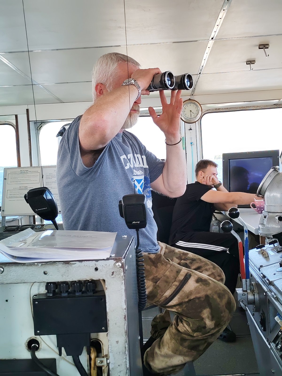 Two men spotted on ship bridge in Krivonogovskaya