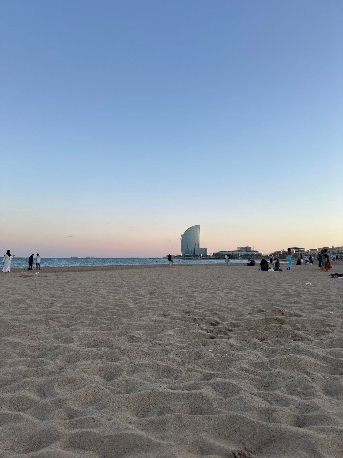 Sunset witnessed at Barcelona beach on April 3rd