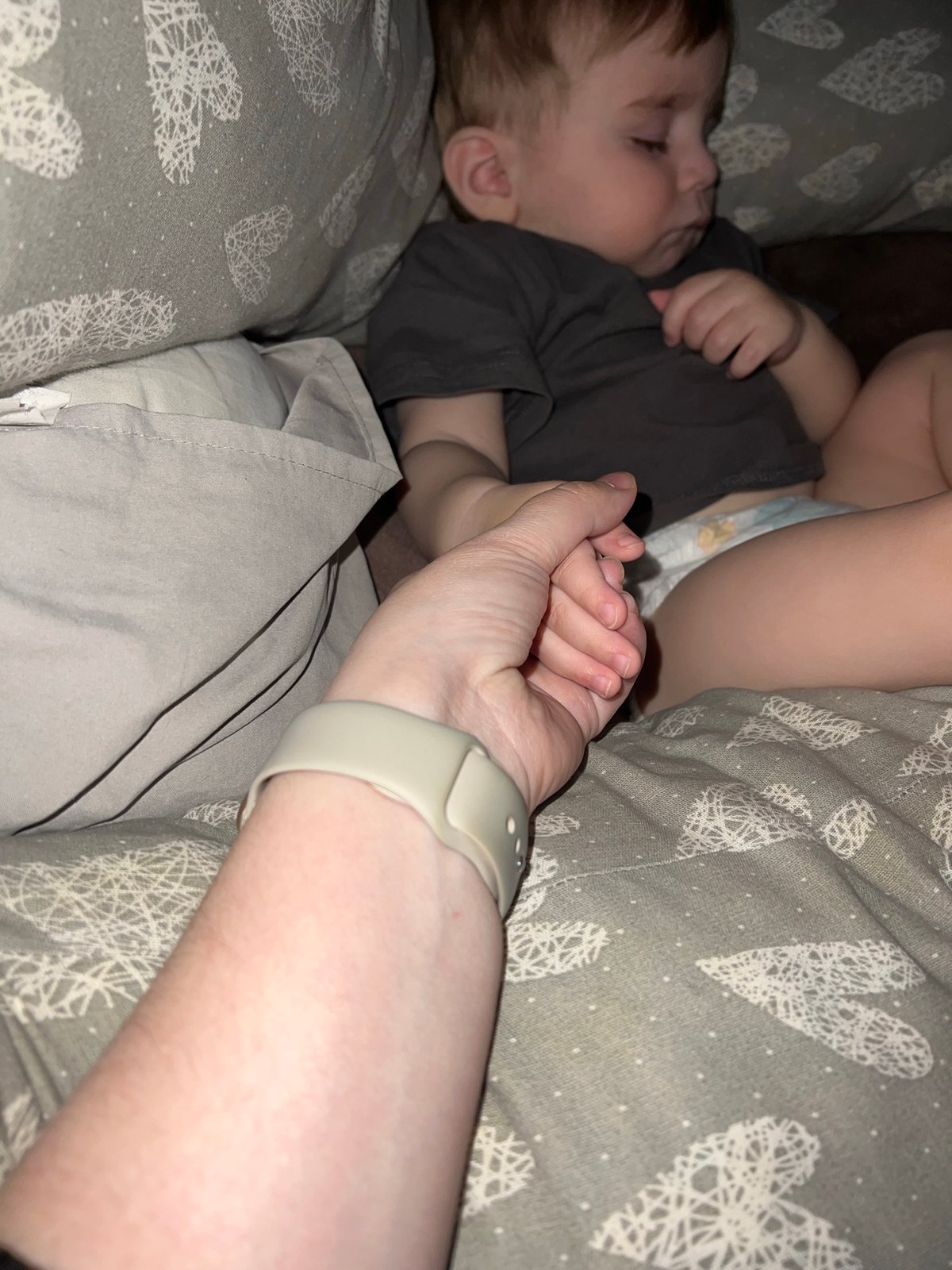 Domestic family moments captured in Noviy household over morning hours