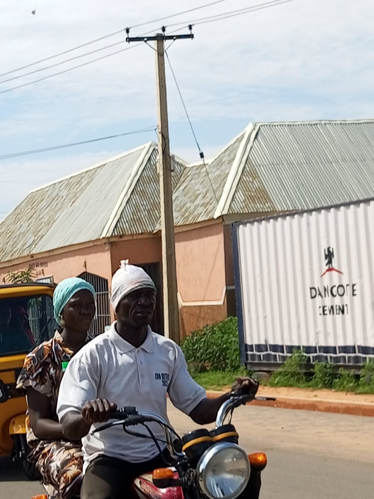 Everyday street life in Tempure, Nigeria