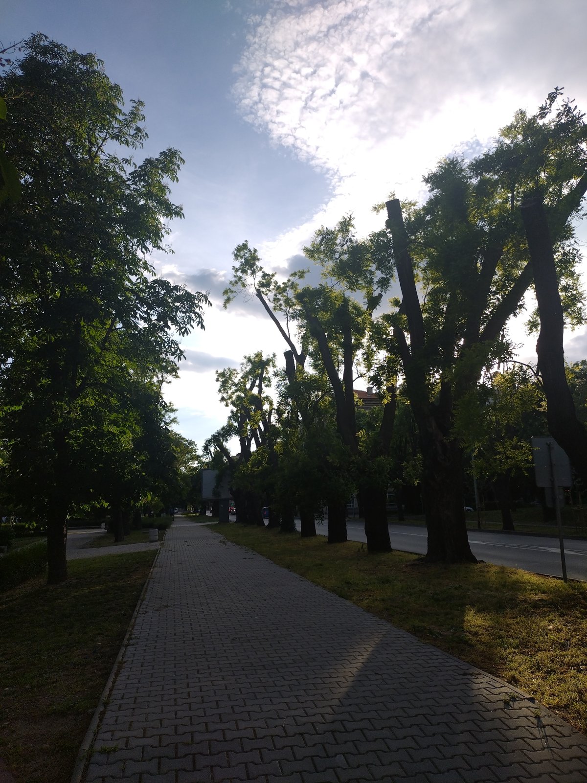 Afternoon walk through central Stara Zagora captures local architecture