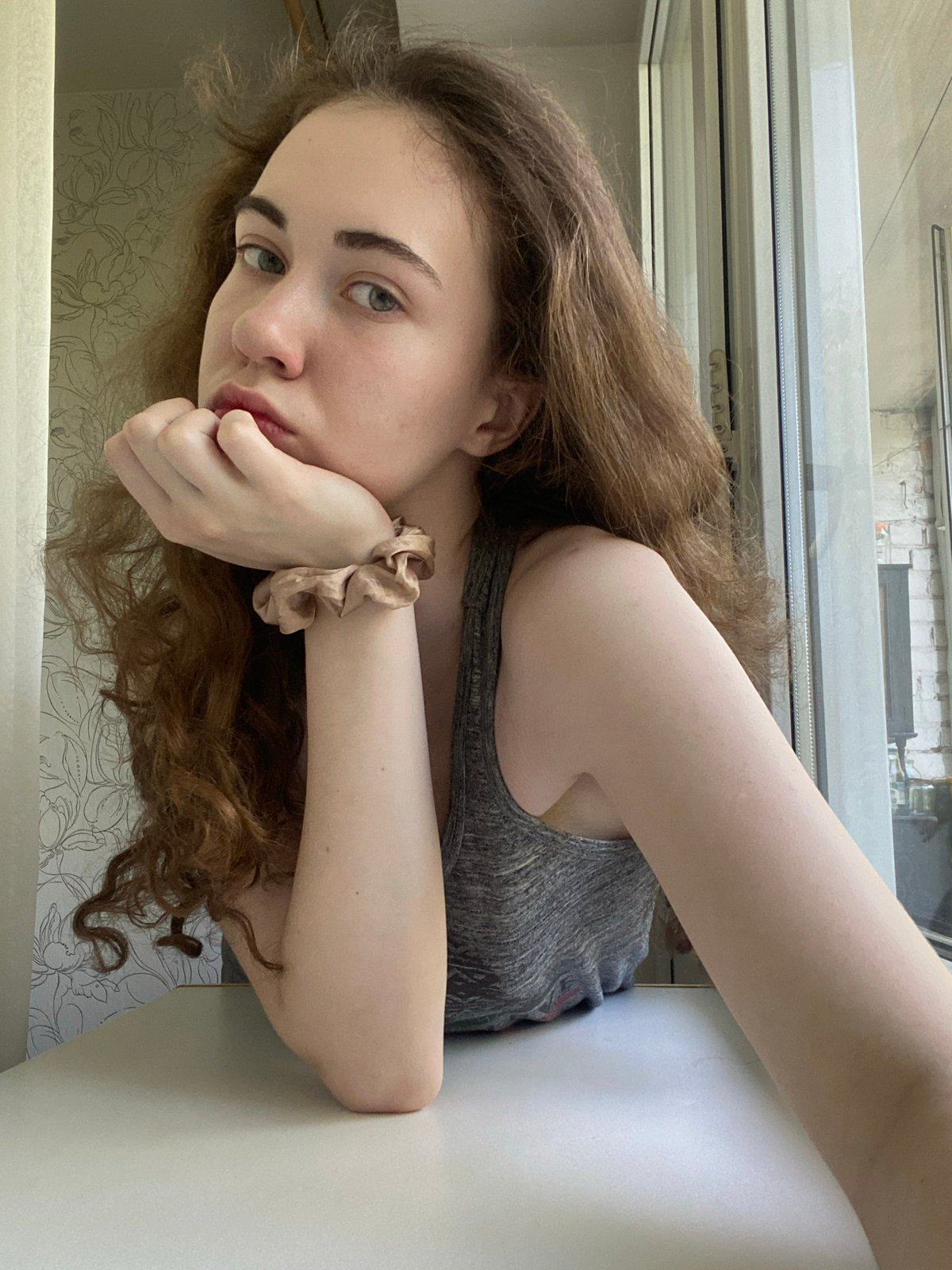Bedroom selfie session in Zavodoukovsk, multiple angles and reflections