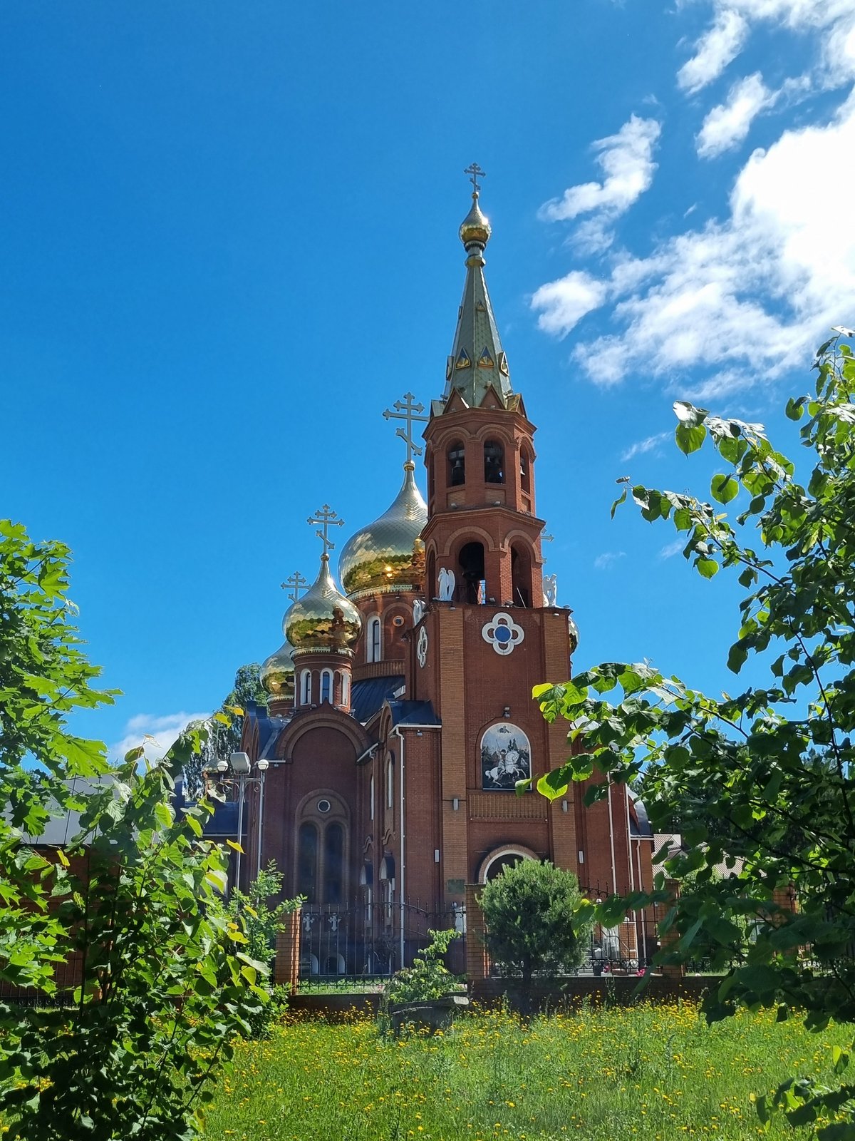 Daily life documented across Chaikovsky, Russia through morning hours