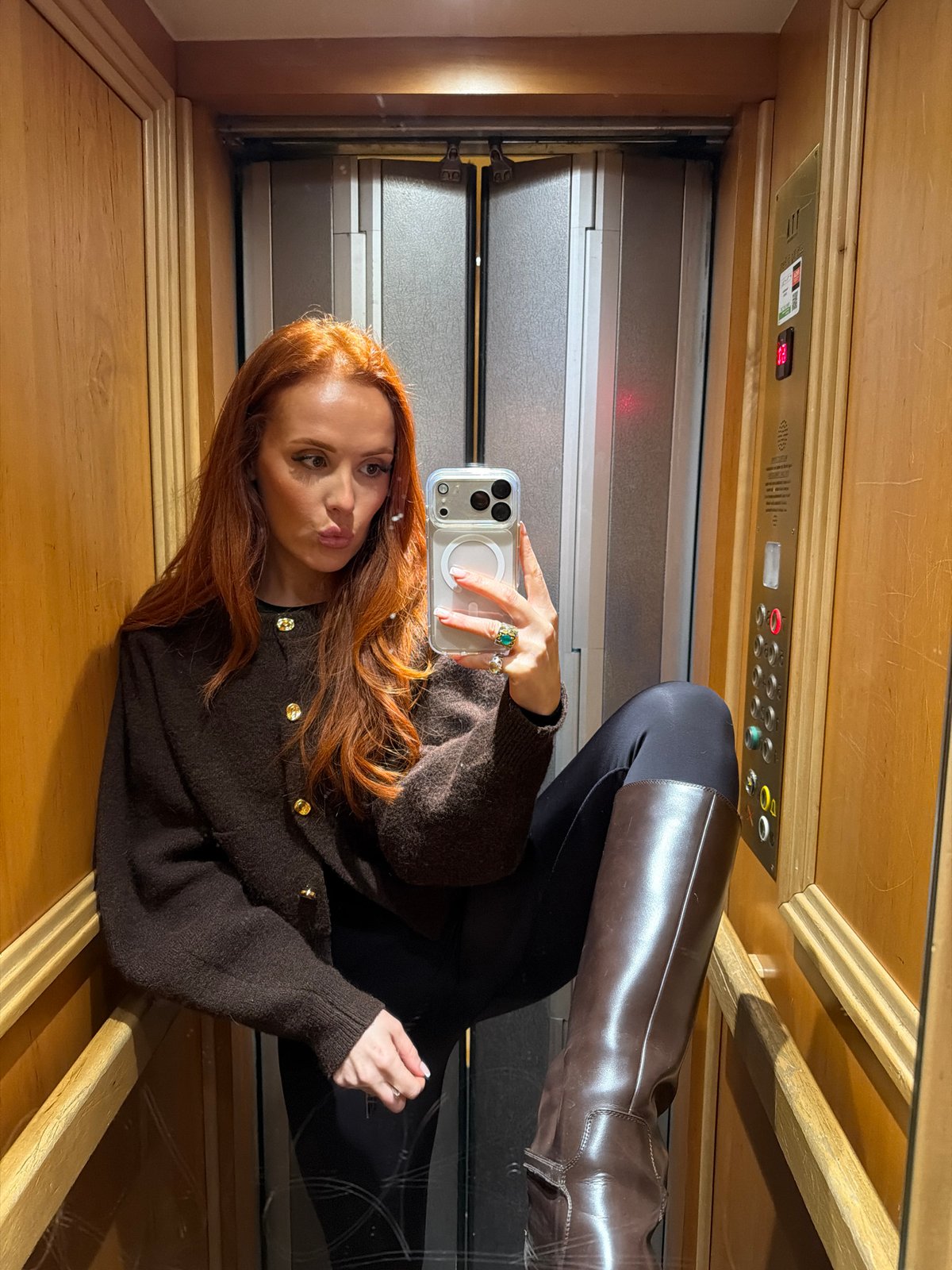 Woman Takes Selfies in Parisian Elevator on 13th Floor