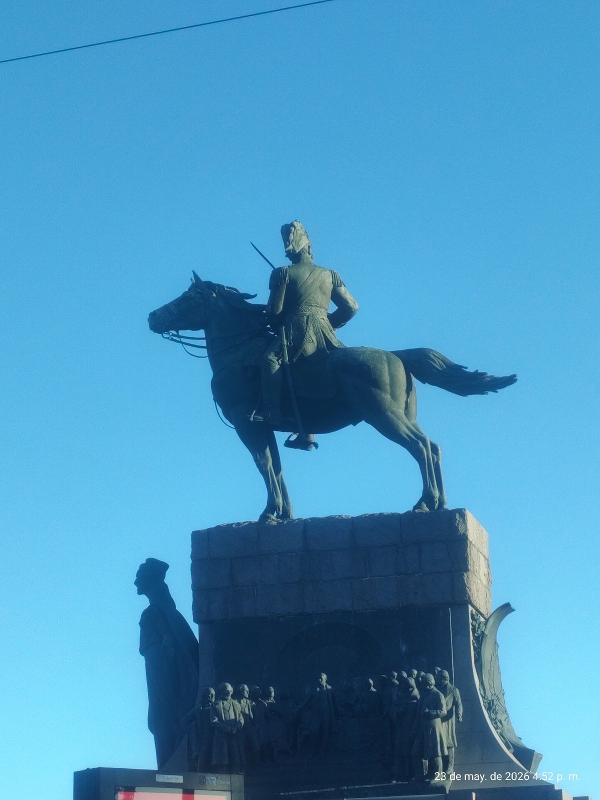 Motorcyclist with dog spotted near San Martín monument Buenos Aires