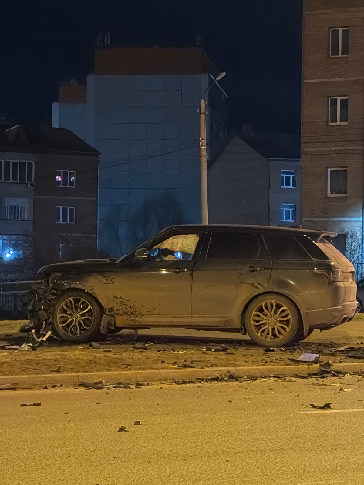 Severe car accident involving SUV reported in Krasnoyarsk, Russia