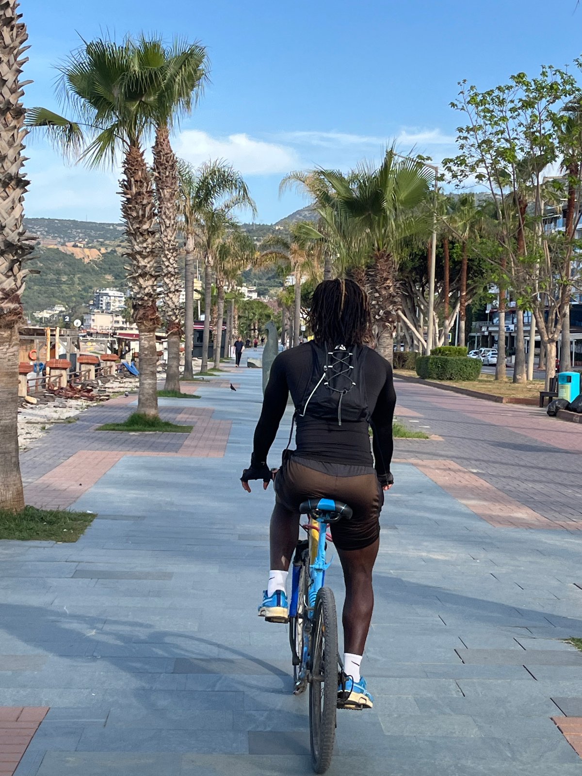 Morning activities captured along Alanya beachfront promenade